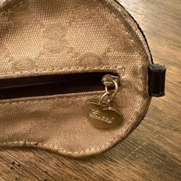 GG monogram mini cap pouch FAIR - Picture 5 of 10